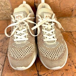 APL Techloom Pro sz 9